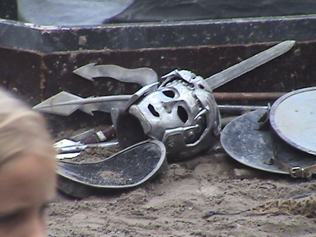 Die Maske des Bösewichts aus der Arena-Show "Die Gladiatoren kommen". Die Show wurde 2004 anlässlich der Eröffnung des Hotels Colosseo mit einem römischen Thema geschrieben.