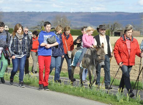 Pilgerwanderung von Ettenheim nach Rust bei der Veranstaltung „Die Muschel in Europa“. Bild: Europa-Park